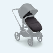 Kinderwagen_Bugaboo_Fox_5_grey_melange_Ansicht_mit_sitz_von_hinten_rechts_mit_footmuff_black #farbe_grey-melange